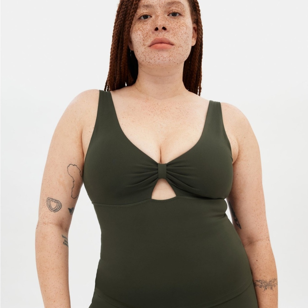 Girlfriend Collective Meredith Bow Tank in Terrace